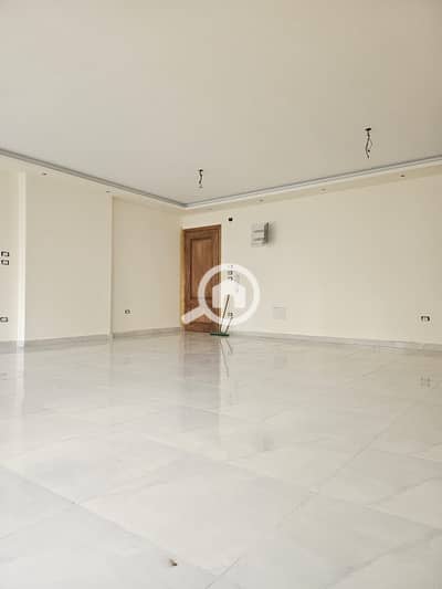 3 Bedroom Flat for Sale in Glim, Alexandria - WhatsApp Image 2025-12-25 at 5.31. 21 PM. jpeg