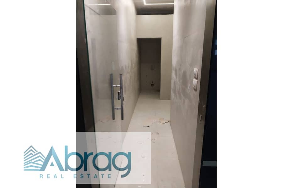 9 WhatsApp Image 2025-10-05 at 4.44. 43 PM. jpg