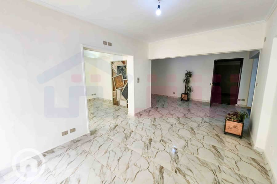 3 WhatsApp Image 2025-11-26 at 17.15. 24 (1). jpg