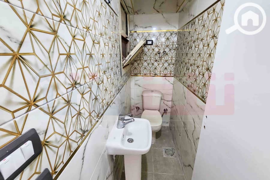 11 WhatsApp Image 2025-11-26 at 17.15. 26. jpg