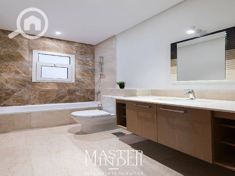 10 WhatsApp Image 2025-11-13 at 14.01. 39 (2). jpg