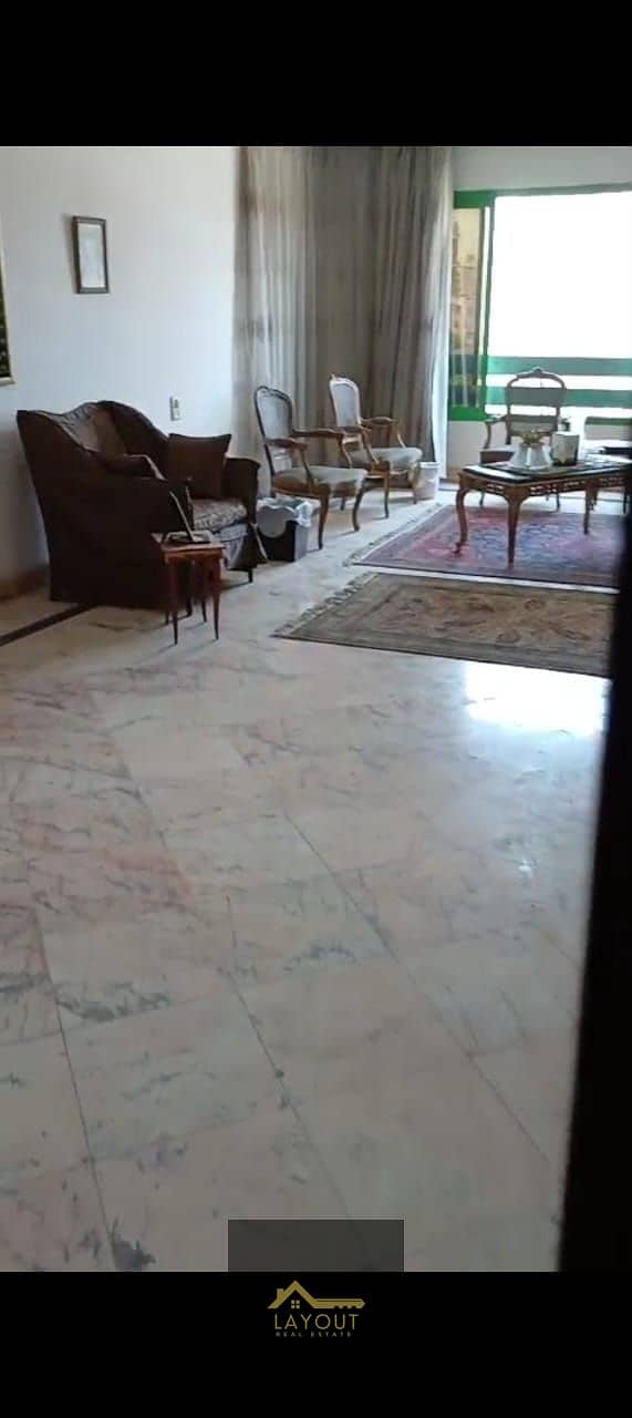 9 23feb68d-2cc7-49ba-acc7-fa2a47936d38. jpg