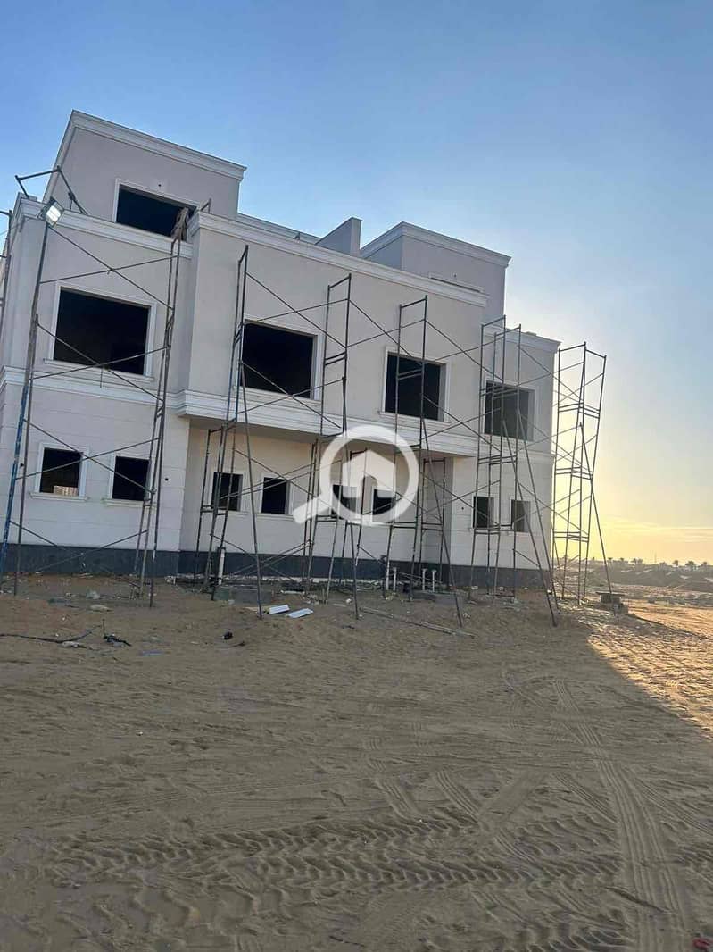 3 9f617bed-f53b-4c4b-9c17-bf6be9e81102. jpg