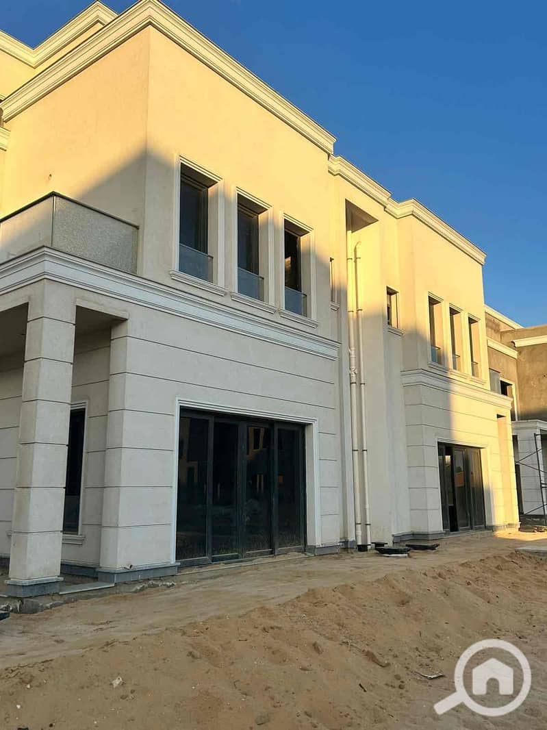 6 f80ce068-cd0f-418b-b8b2-ede5ae0bbaae. jpg