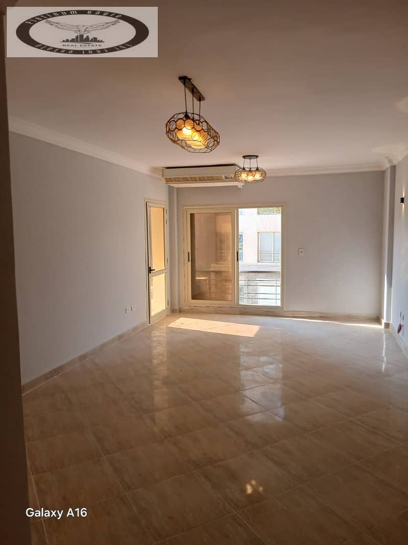 3 e5ec5d30-647a-42c5-bcec-efa822f08e5e. jpg