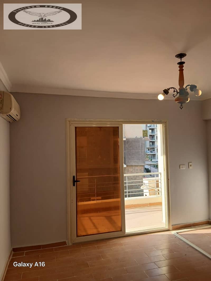 11 4f21d6f8-9b8d-4c81-830c-ab2a39010335. jpg