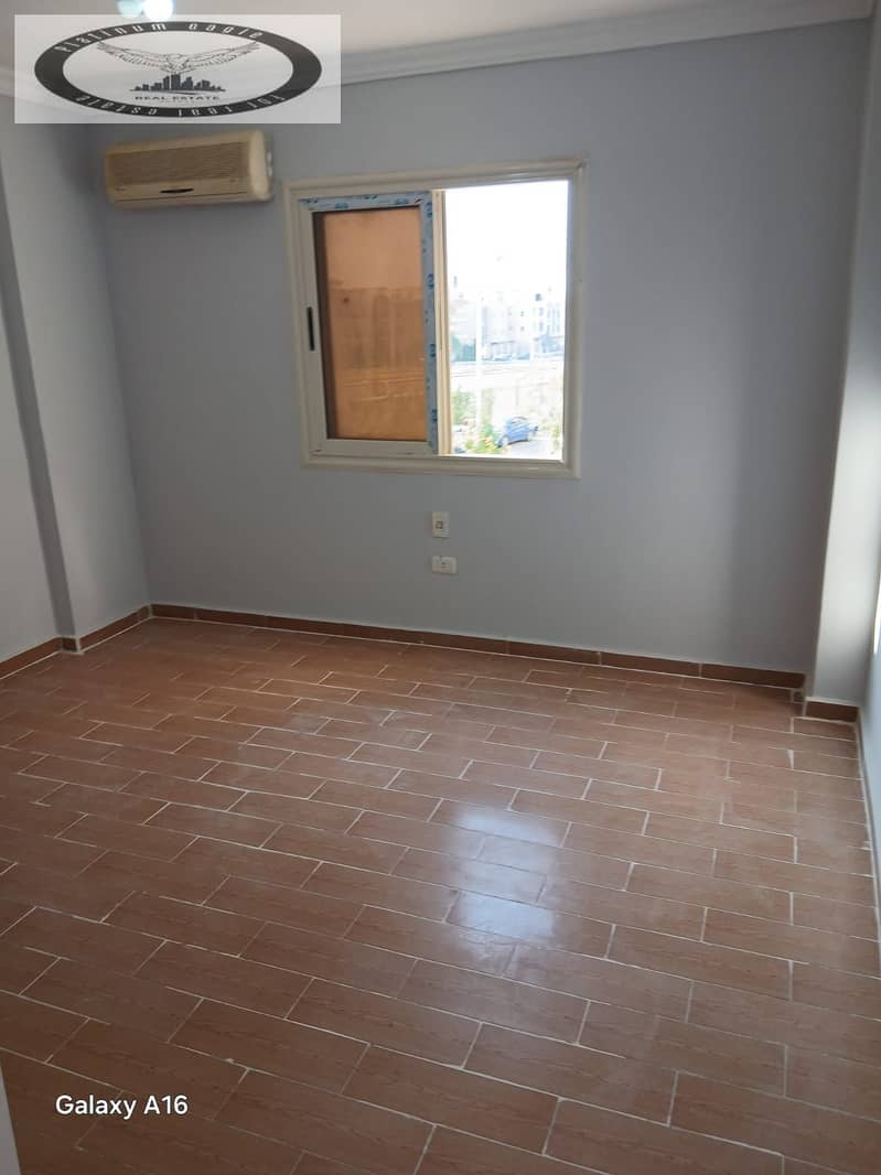 13 bd2ec78f-9c80-4d95-89a3-3a082f2637c6. jpg