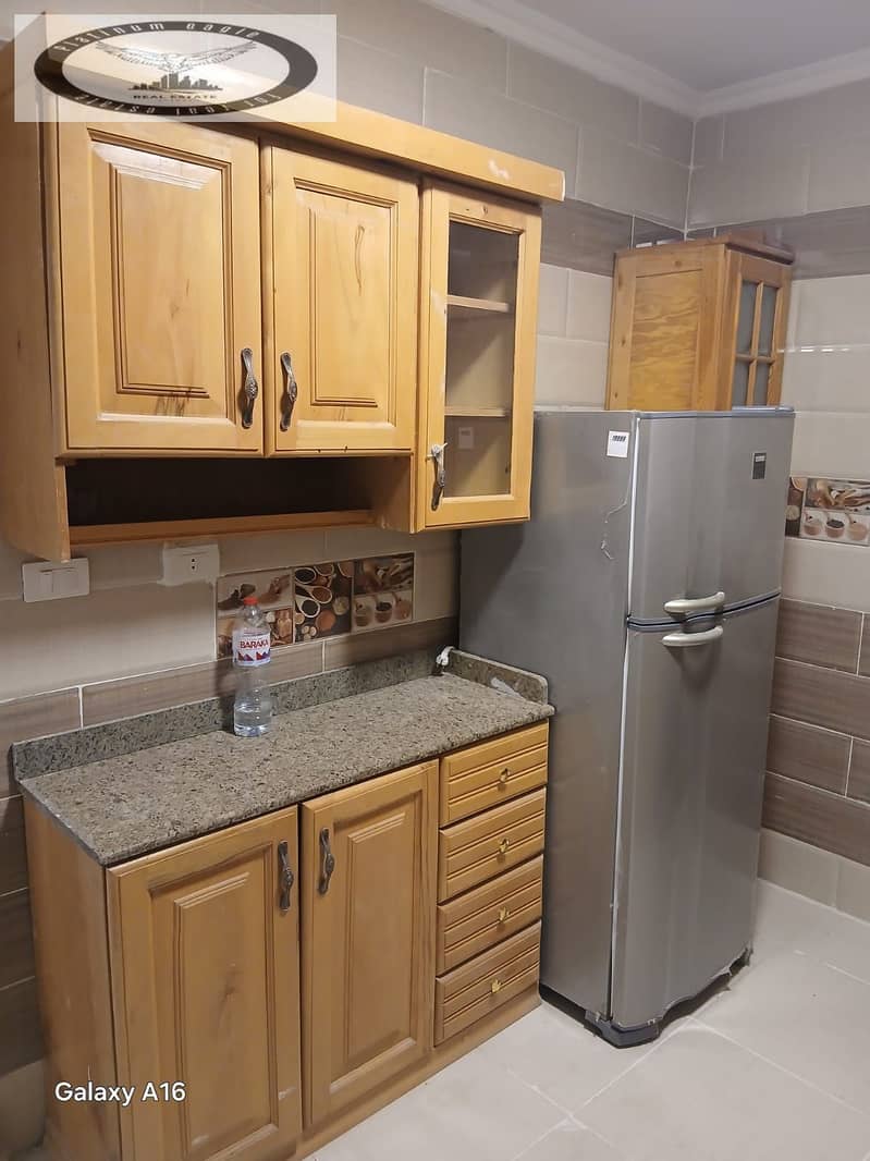 14 9f50e218-4f46-4243-9e1c-2495baa5bb26. jpg