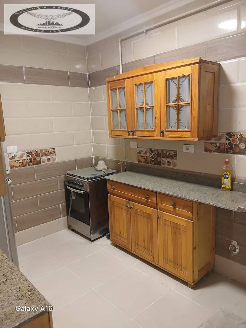 15 b5a56aa6-0695-4f67-b81f-d98ca70f93a6. jpg