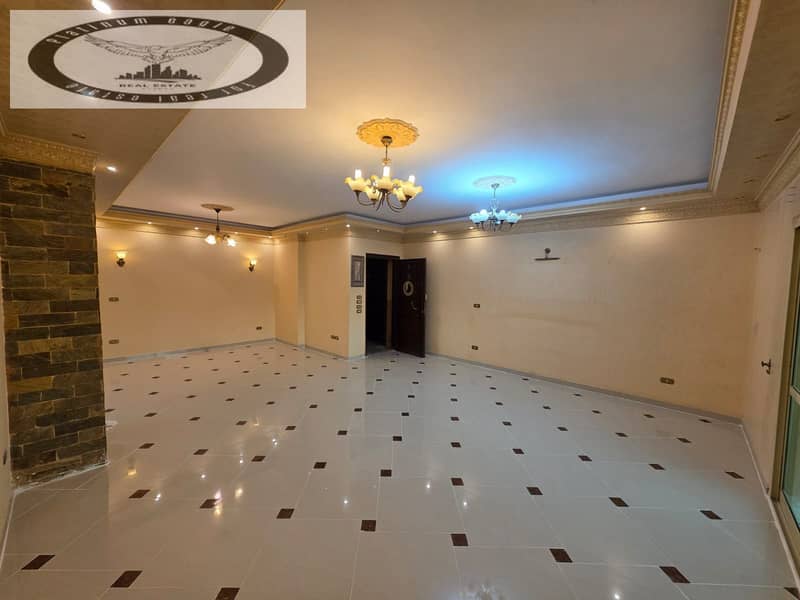 4 82ead460-c990-495b-ba1b-02bc45b72083. jpg