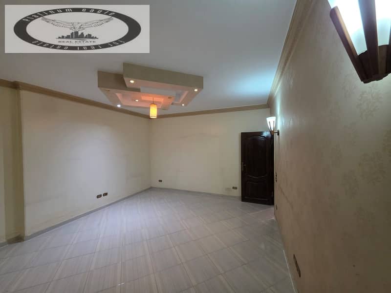 9 4a509624-391c-43a8-a7ee-12826c3dd572. jpg