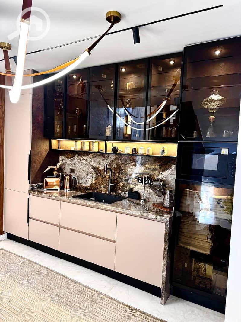 5 597282429_1828948257693897_9075467370336337223_n. jpg