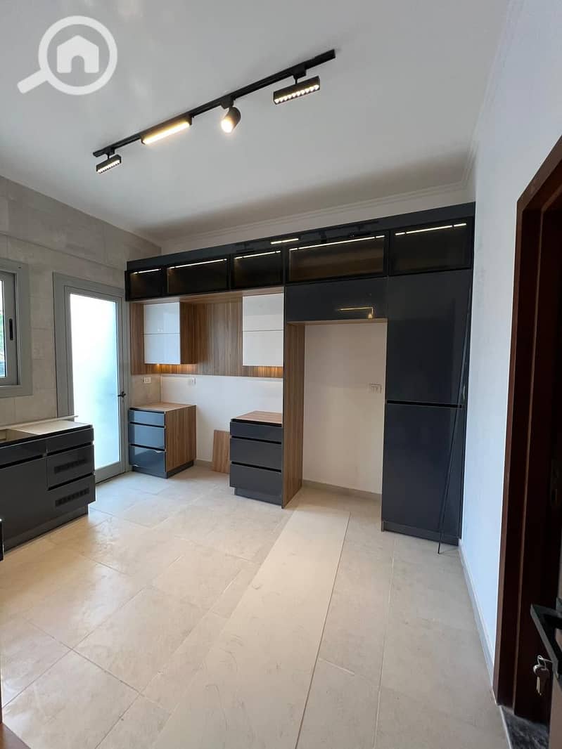 5 WhatsApp Image 2026-01-06 at 1.42. 20 PM. jpeg