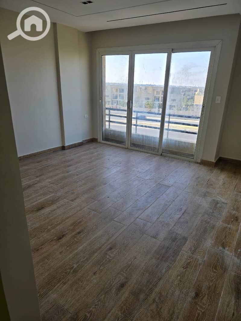 3 WhatsApp Image 2026-01-05 at 4.45. 05 PM (2). jpeg