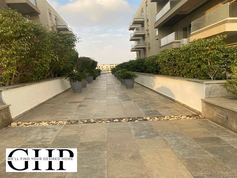 9 63cce249-e808-48fb-8a93-9a46465b4632. jpg