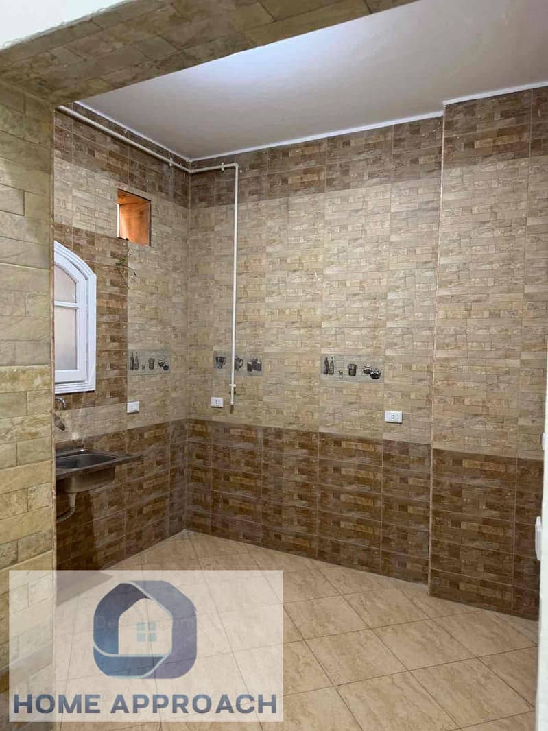 11 7cdddb9d-a2b4-4cbd-9778-1c1bce09a0ad. jpg