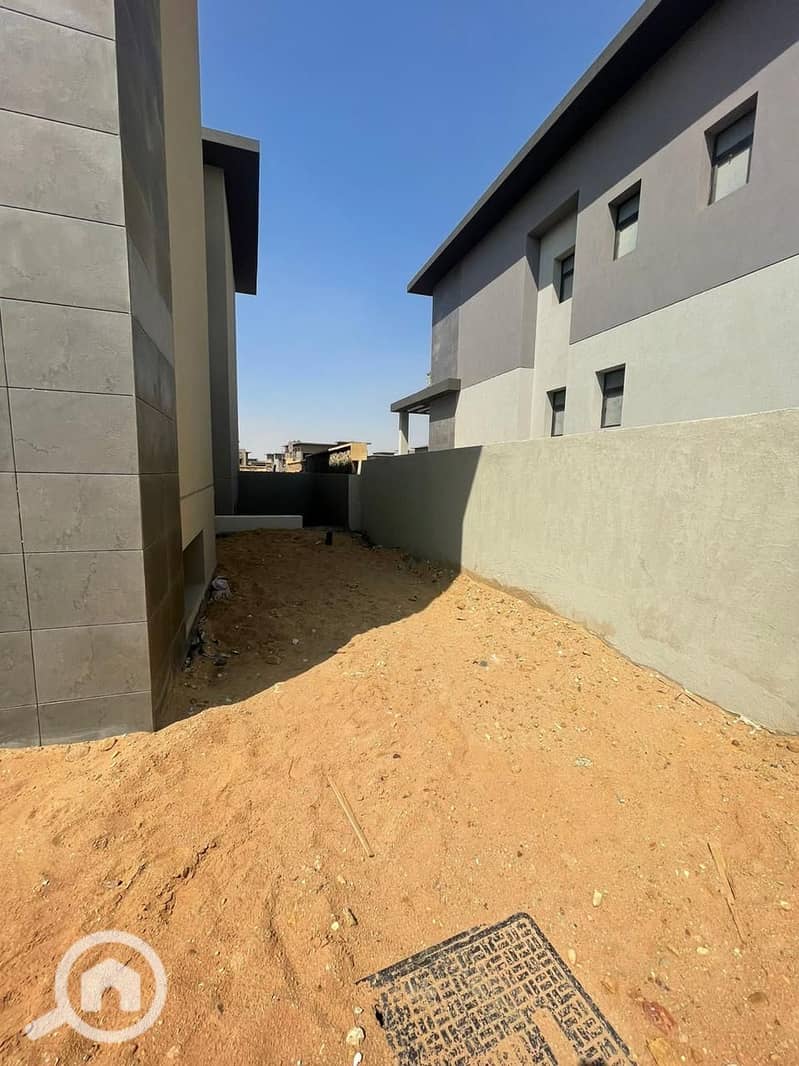 11 WhatsApp Image 2026-01-06 at 1.37. 14 PM. jpeg