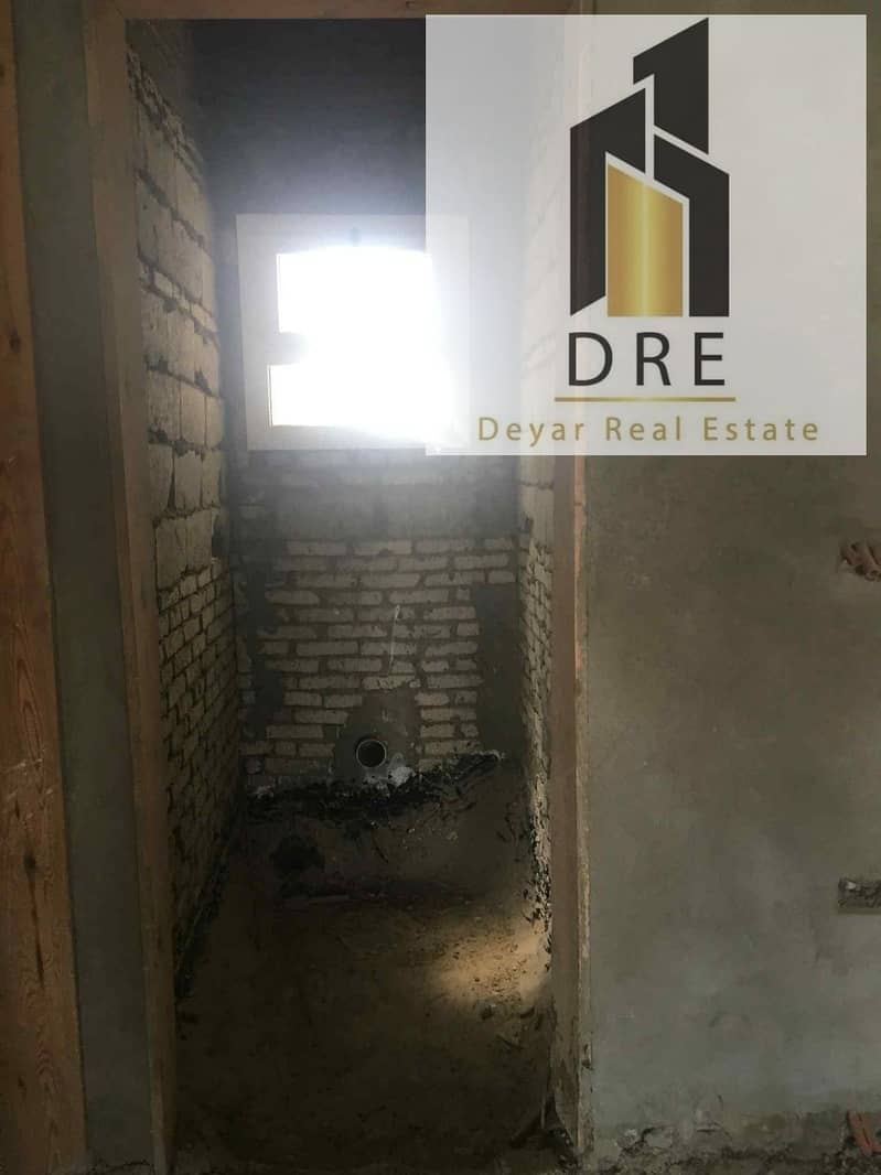 2 2fc62813-b252-46be-8952-b7eb276ff461. jpg