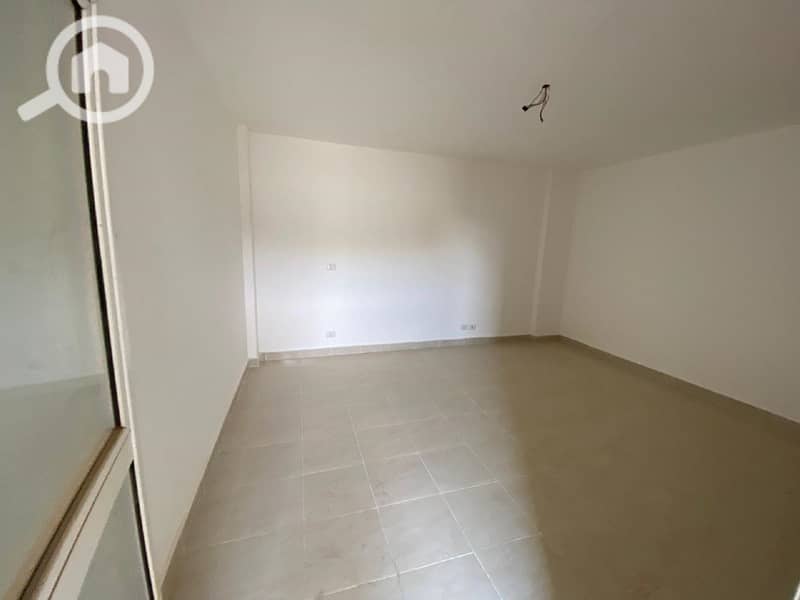 9 29b8ea00-e542-4e10-81ef-5f2cd1ef3376. jpeg