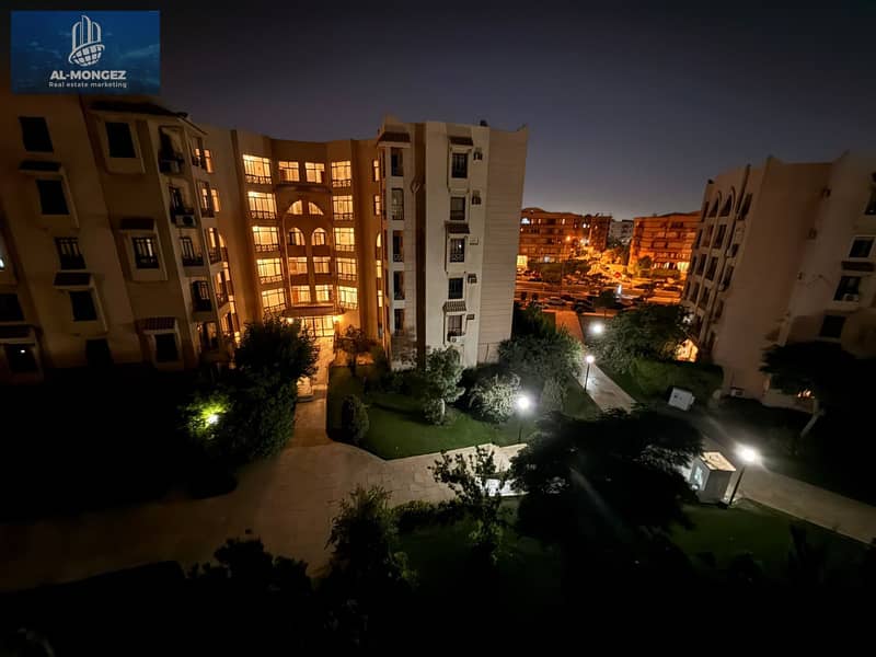 12 cea0c356-1e4f-415e-9bc4-08dbe5db0eb5. jpg