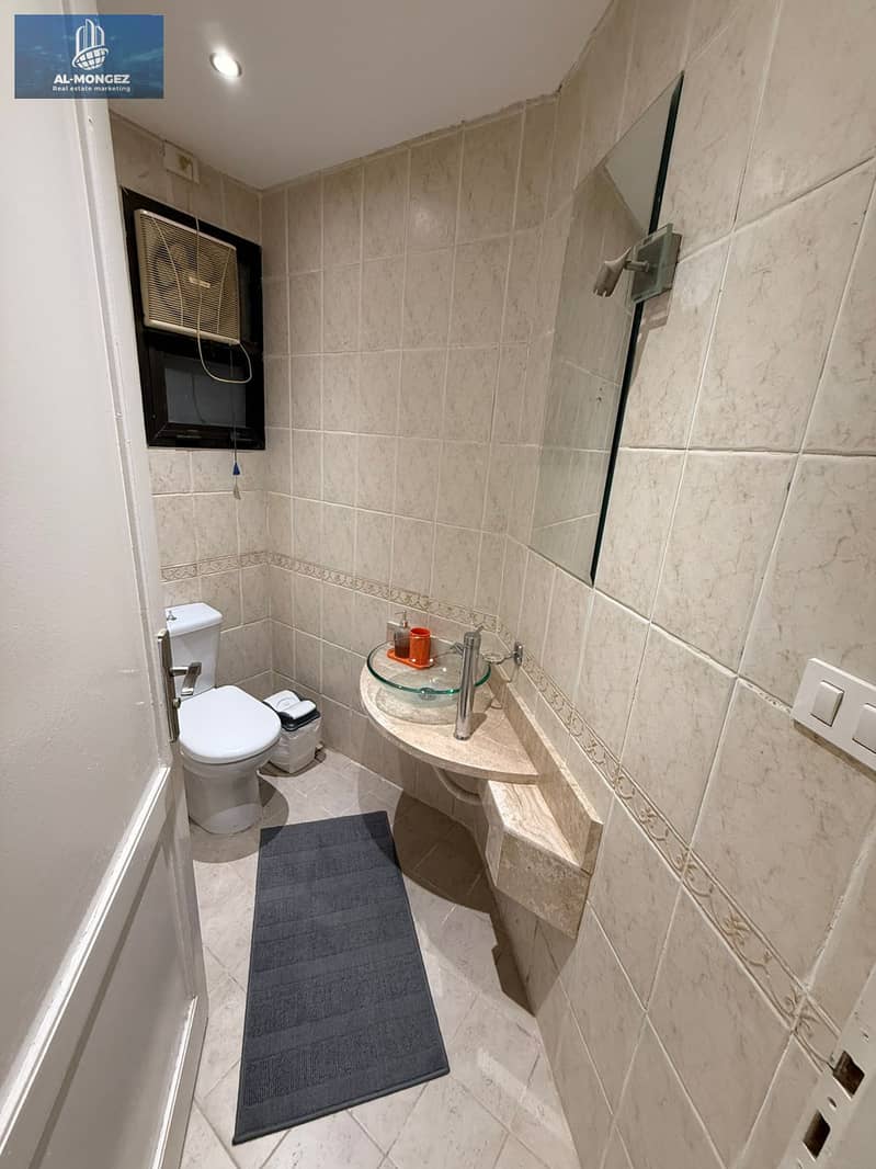 15 f9eecdd1-516e-444b-83b4-758f64db0b17. jpg