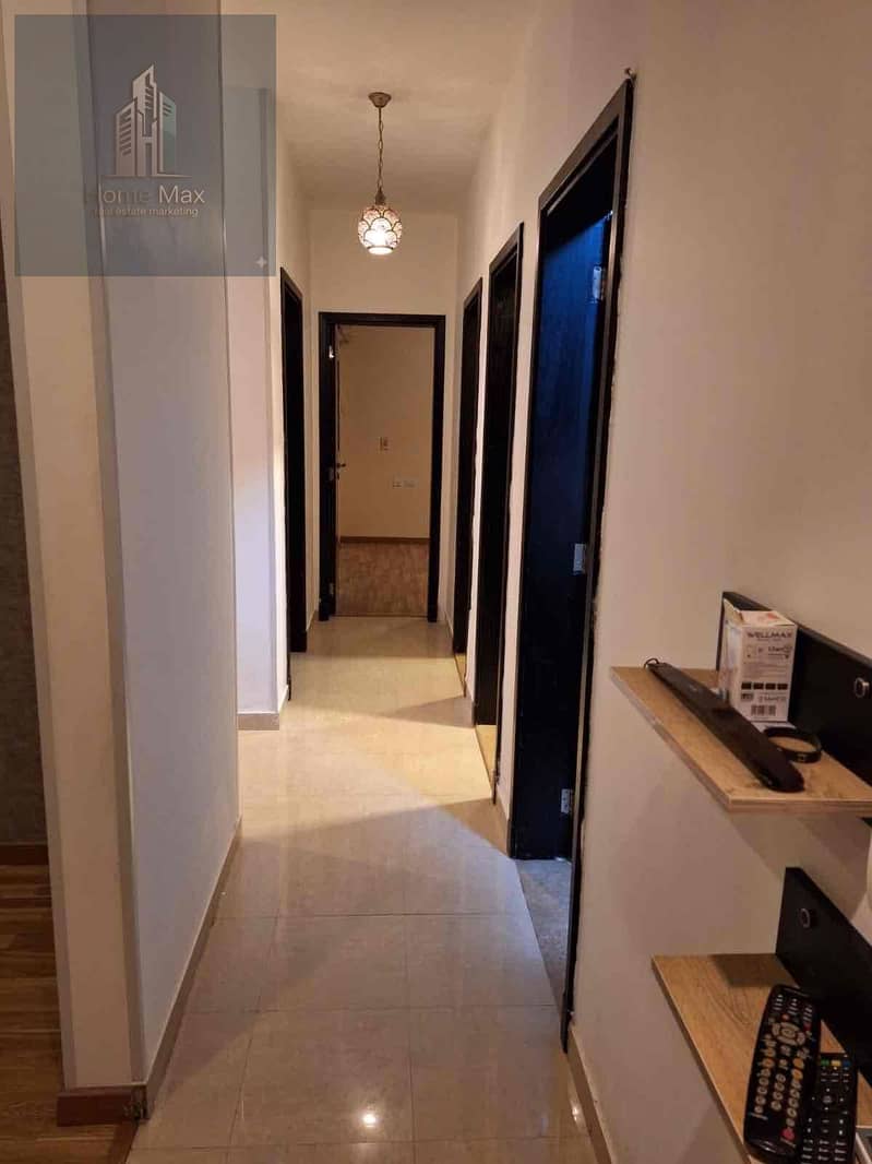 8 d0c041f3-0102-473d-830d-c848d0fd5721. jpg