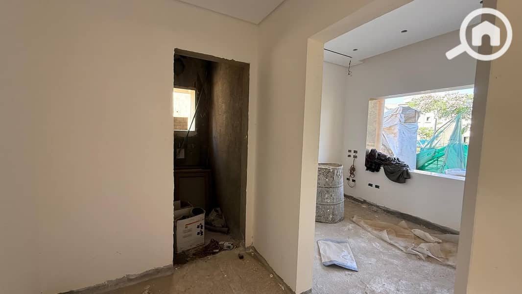 5 46f41ab7-e9b2-457c-a9ae-2eecf29ff7f8. jpeg