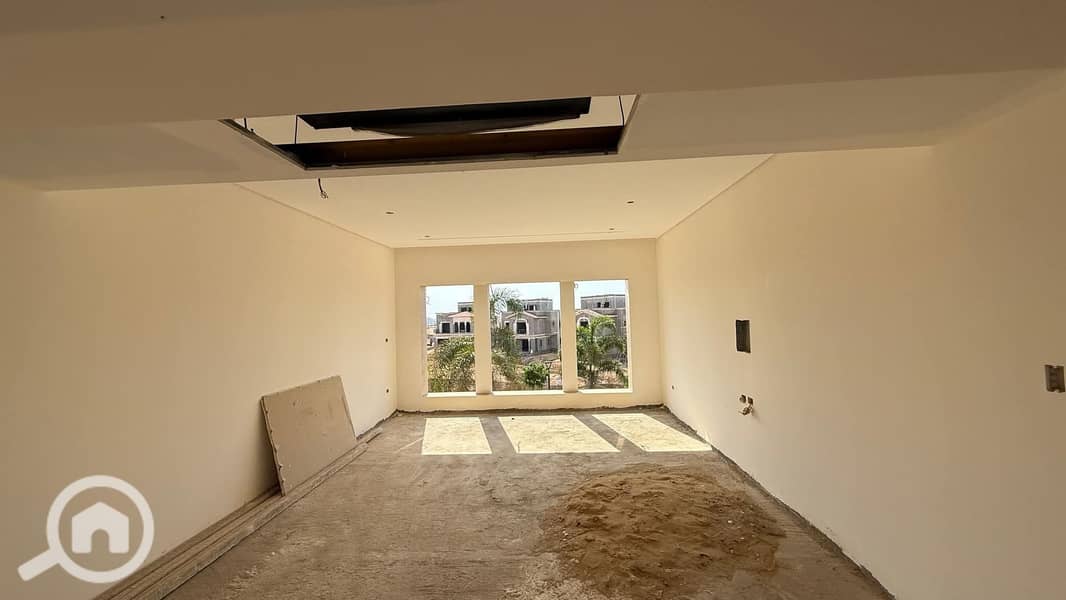 6 a06f1d55-8023-4961-9724-83ffd4e9dcc5. jpeg