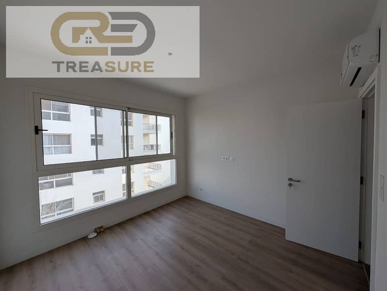 11 WhatsApp Image 2026-01-06 at 1.19. 35 PM (2). jpeg