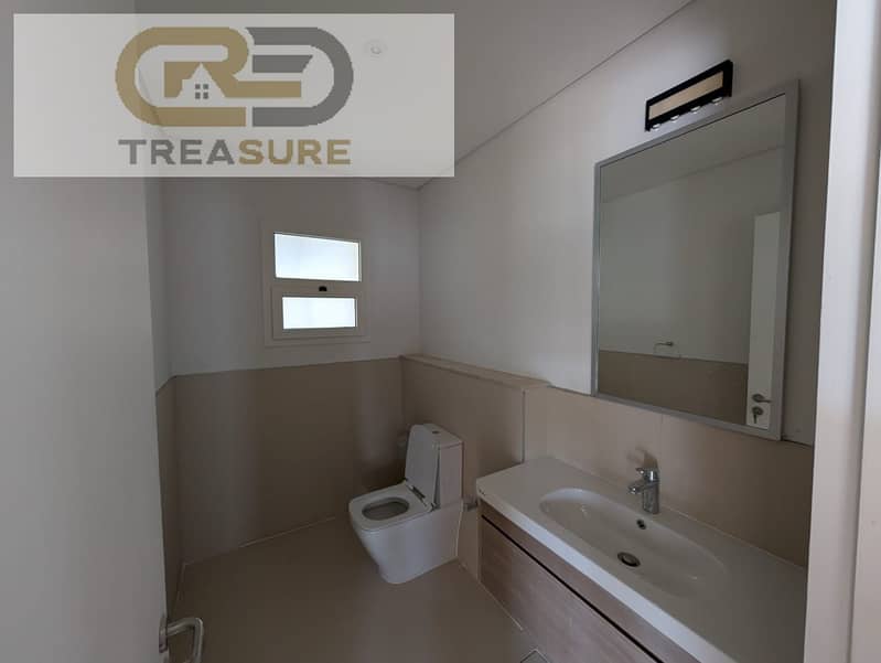 12 WhatsApp Image 2026-01-06 at 1.19. 29 PM (1). jpeg