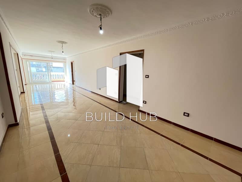 2 52398f86-d59f-4951-9858-590458d3192d. jpeg