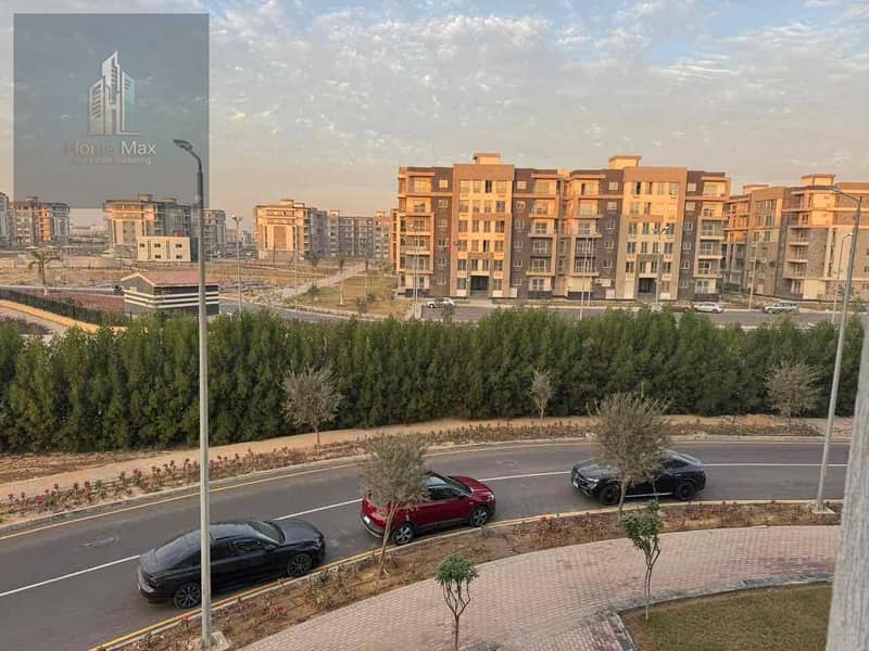 7 0b10185f-421d-4dd3-a3ab-61021592c504. jpg