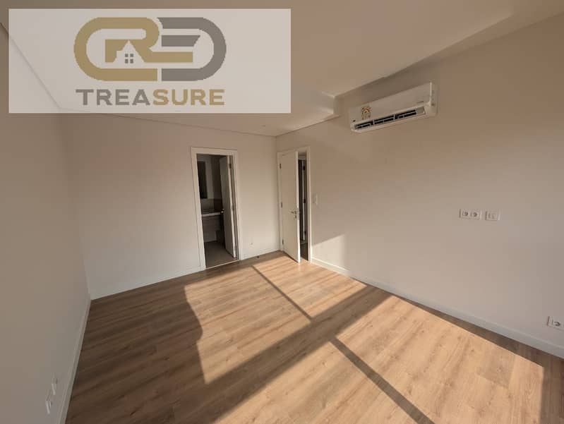 5 WhatsApp Image 2026-01-06 at 1.19. 03 PM (1). jpeg