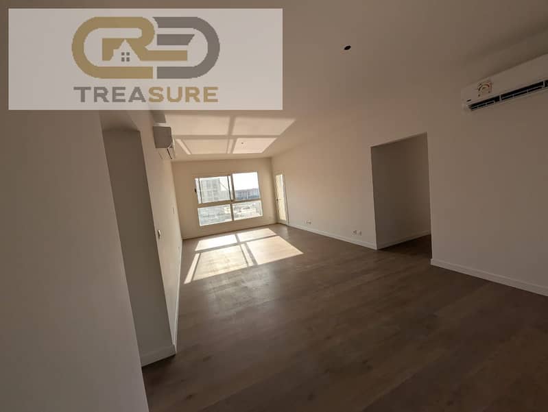 7 WhatsApp Image 2026-01-06 at 1.19. 01 PM (1). jpeg