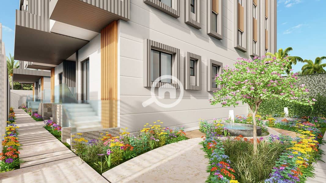 7 photo_5965449552988933037_y. jpg