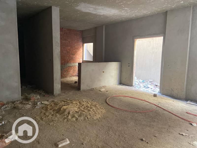 4 2a073927-7bd5-4996-a0db-a57c90a1a240. jpeg