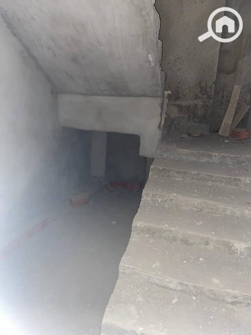 8 807b8bdb-ff8b-428c-a5c8-64960bc4e032. jpeg