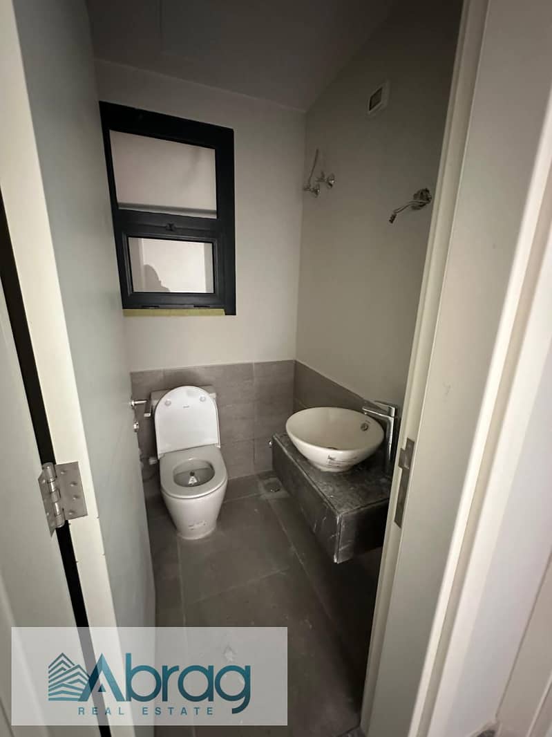 8 WhatsApp Image 2026-01-06 at 2.09. 32 PM (1). jpeg