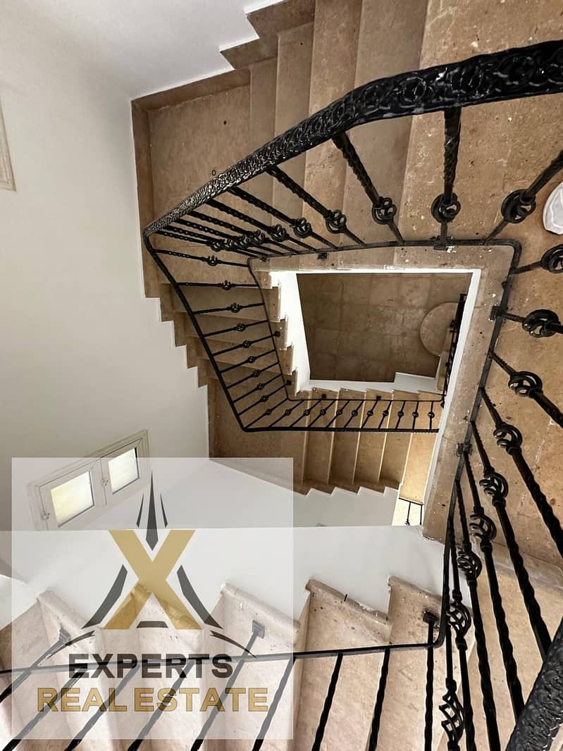 7 49717f64-6616-4fcc-adce-357f2f5b4edb. jpg