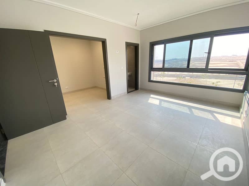 6 WhatsApp Image 2026-01-06 at 2.53. 16 PM. jpeg