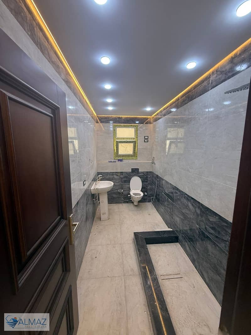 7 WhatsApp Image 2026-01-06 at 1.52. 16 PM. jpeg