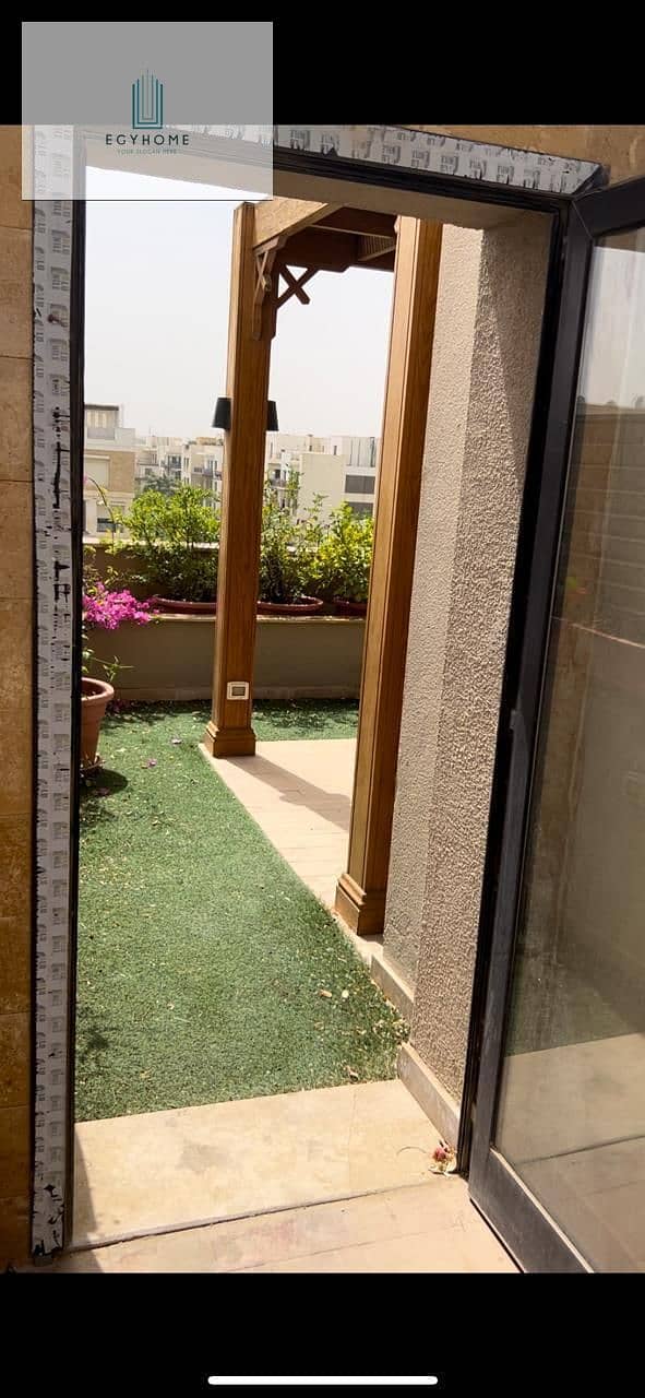 11 4939b35e-503e-4933-a614-18ddedeb5fac. jpg