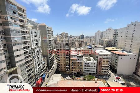 6 Bedroom Flat for Sale in Laurent, Alexandria - 1. jpg
