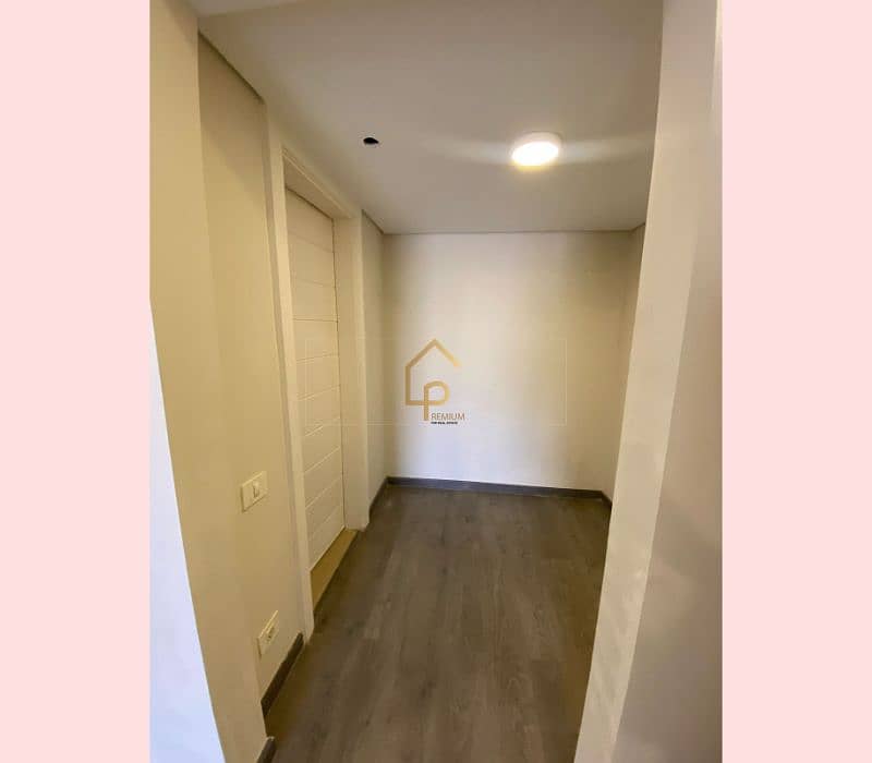 6 WhatsApp Image 2026-01-05 at 4.40. 24 PM (1). jpg