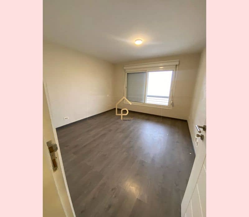 8 WhatsApp Image 2026-01-05 at 4.40. 26 PM (1). jpg