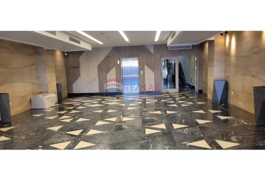 2 f73b3612-24ed-4a8b-a4da-afc8abedaf0e. jpg