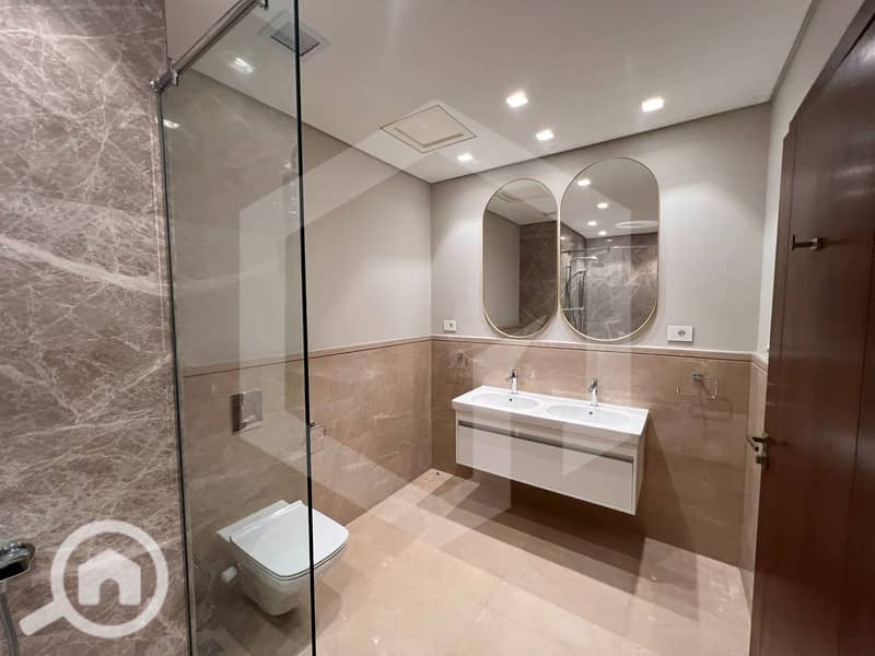 16 Aeon Towers 16. jpg