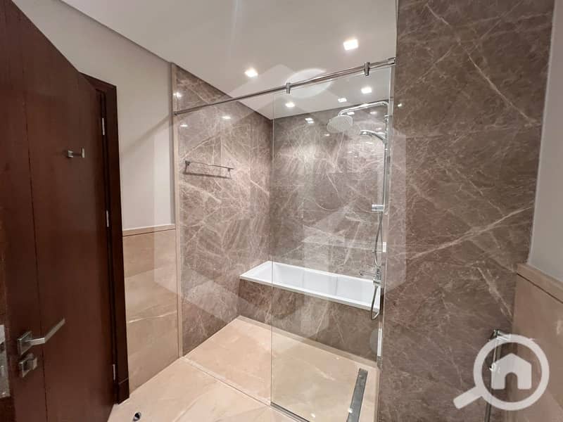 17 Aeon Towers 17. jpg