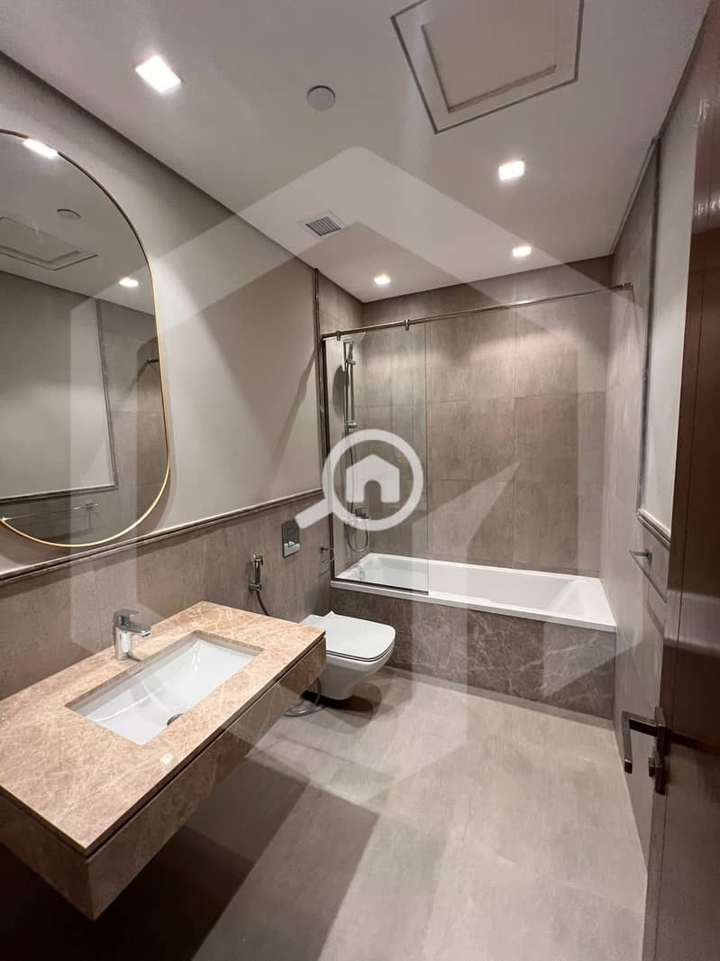 18 Aeon Towers 18. jpg