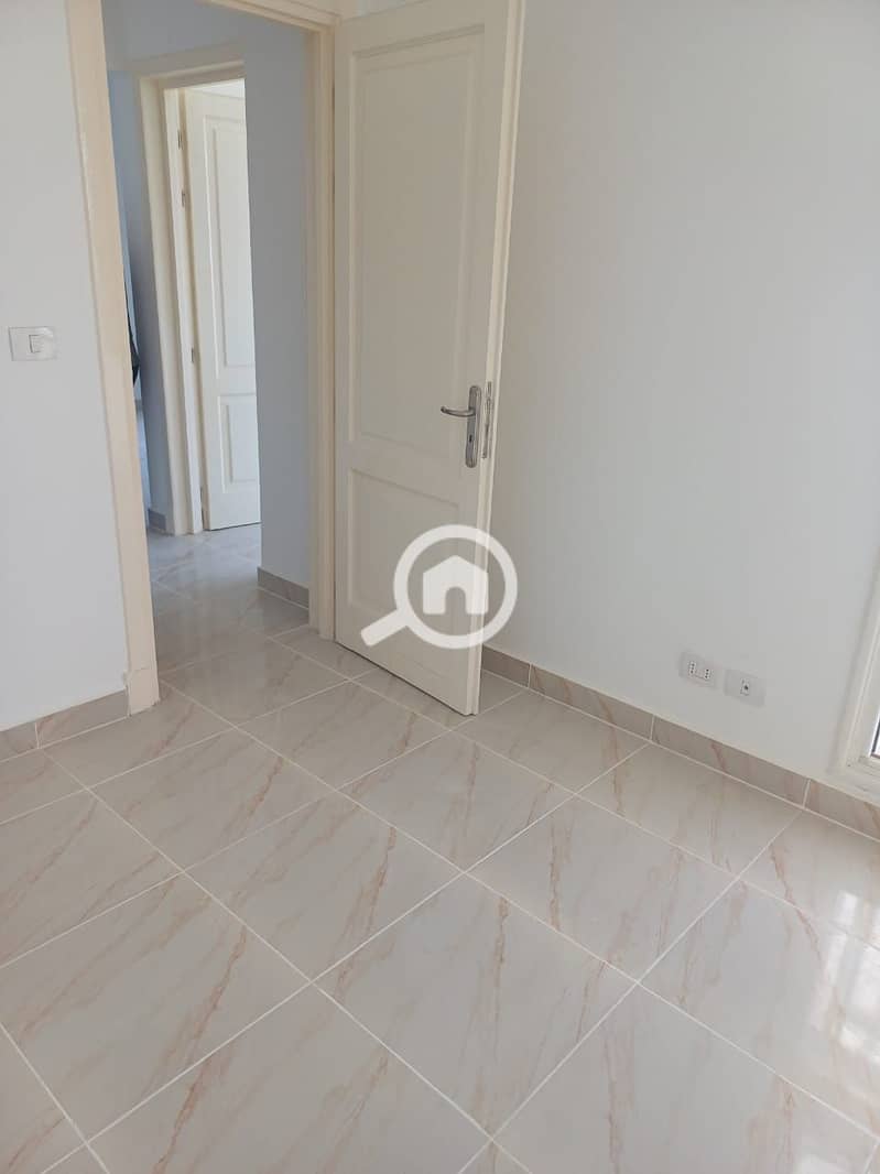 2 4eb1adc4-f03c-42e0-95c1-077e385a1f4b. jpeg